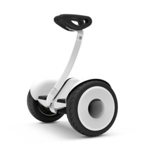 “Rideables” – O futuro do transporte pessoal urbano 4 Ninebot Mini still 03 reduz