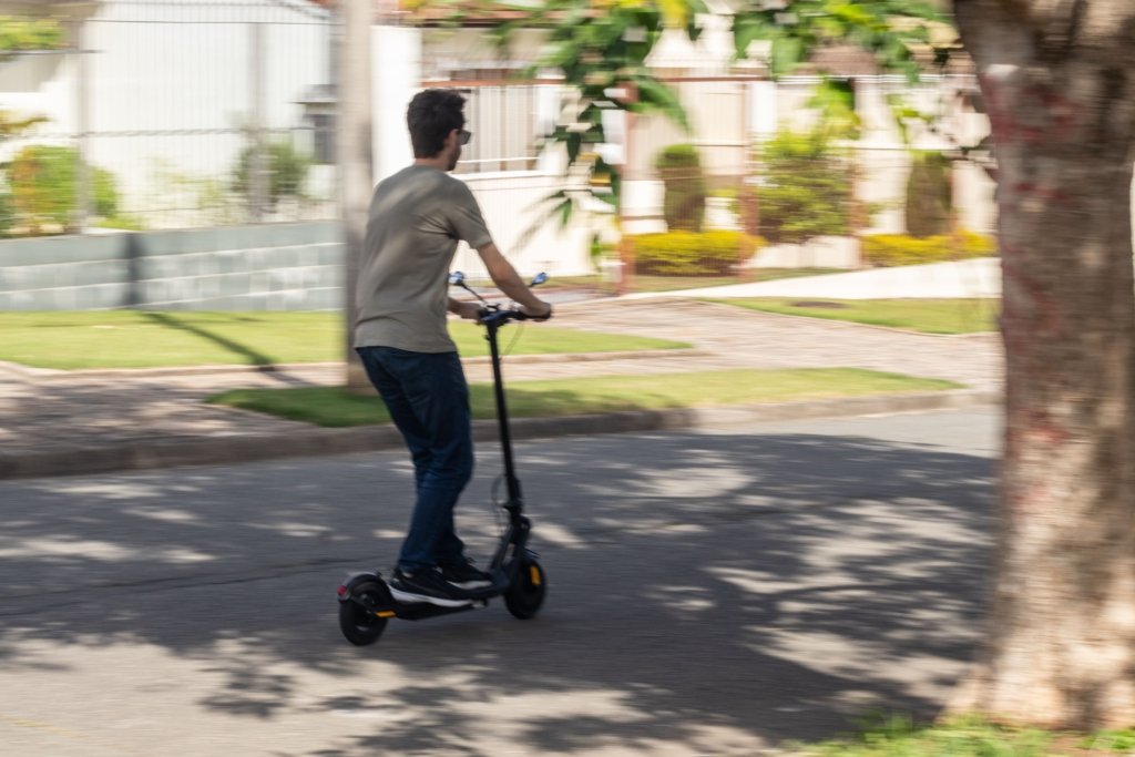 Como os Patinetes Elétricos Estão Transformando a Mobilidade nas Cidades Brasileiras 1 patinete eletrico 1 1